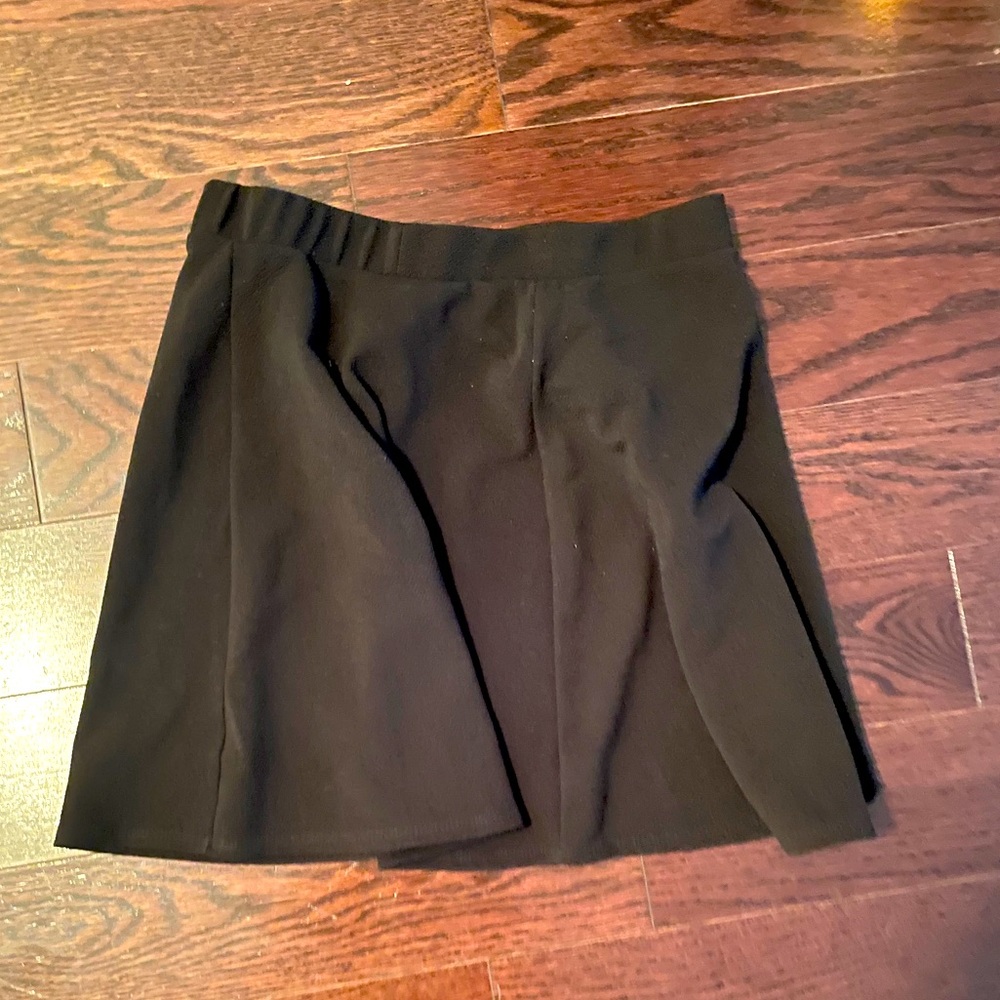 Black skirt
